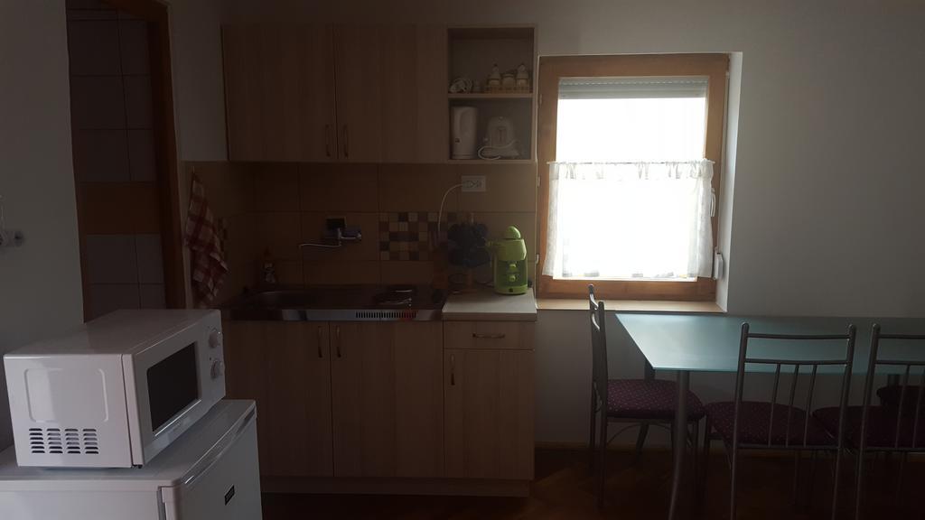 M&M Apartman Tiszafüred Exterior foto